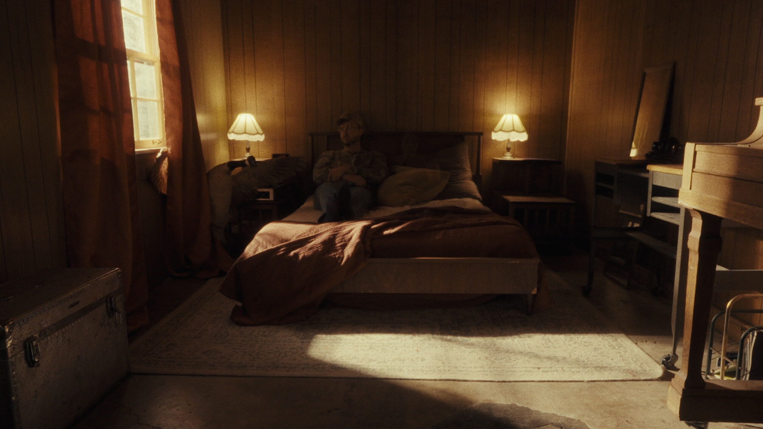 Fool In A King Size Bed (Official Music Video)